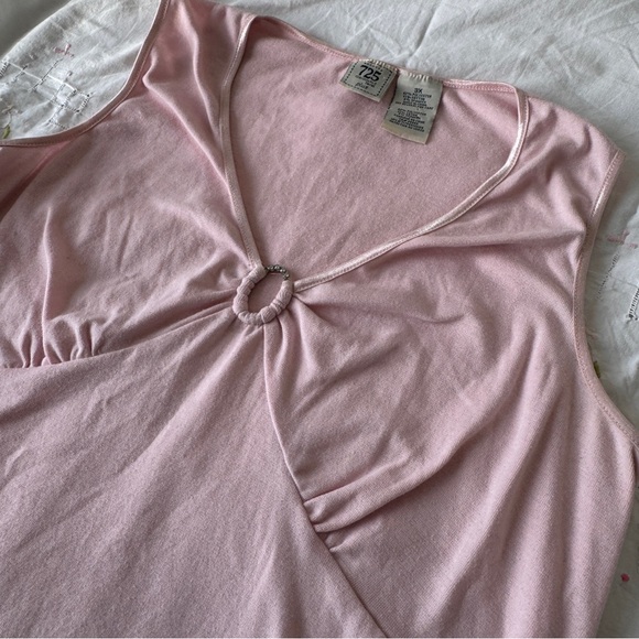 Chic Pink Women's Tank Top - Picture 7 of 9